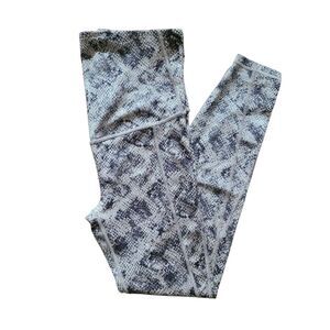 gapfit maternity sculpt compression leggings snake print womens size S